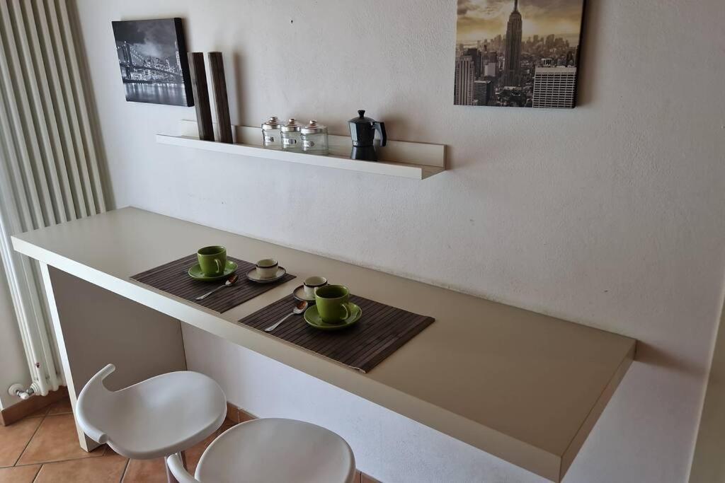 Urban Oasis Appartamento Vicinanze Como 15Km Cantu Luaran gambar